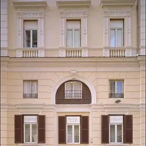 *** Hotel Embassy Italy